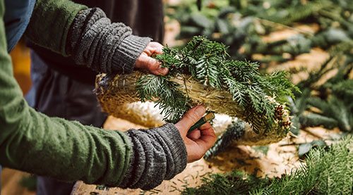 Selbstgemachten Adventskranz erstellen